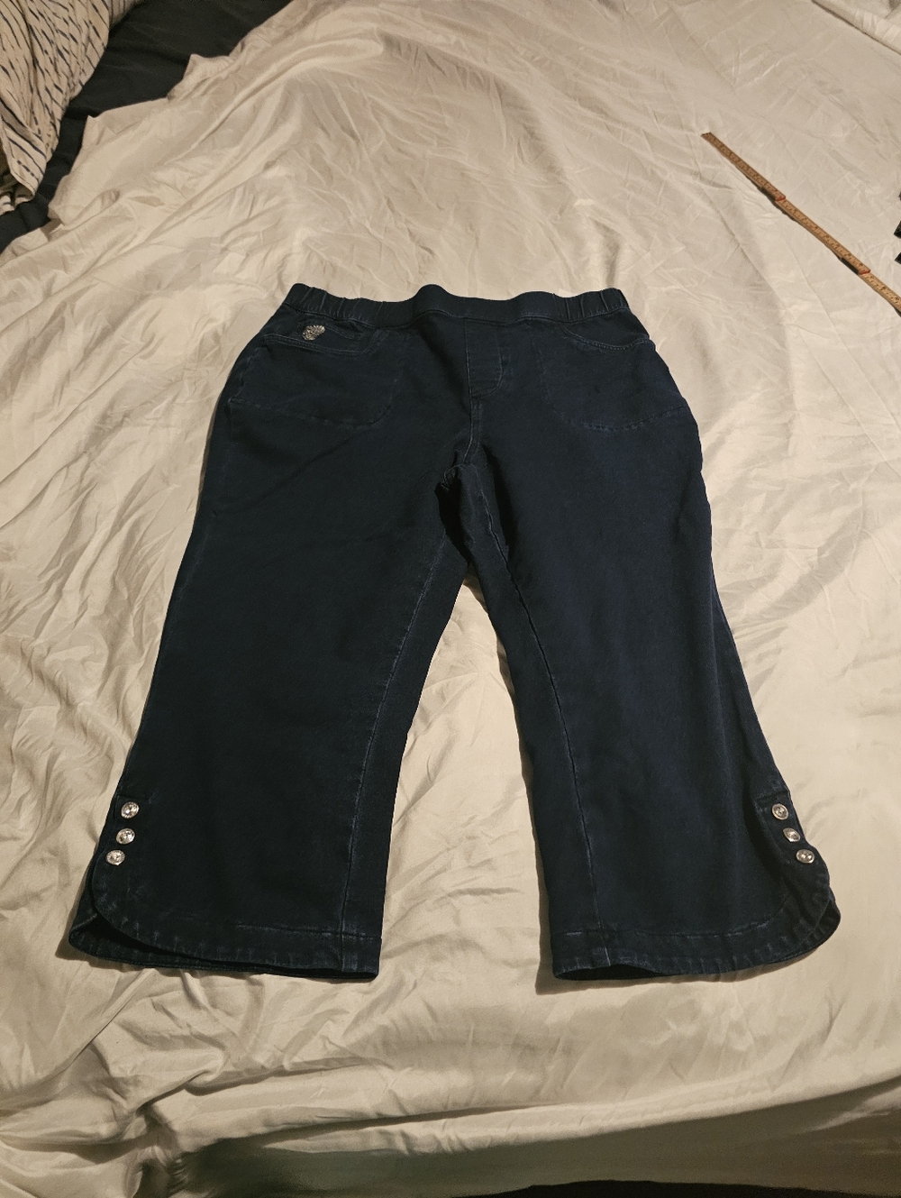 Dream Jeannes by Quacker Factory Womens LG Blue Stretch Jeans Rhinestone